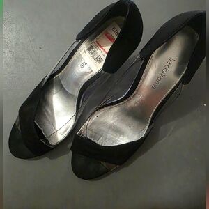 Liz Claiborne Black Heels Elegant Satin Design